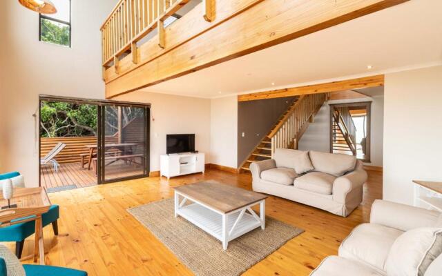 Boardwalk Lodge - self-catering