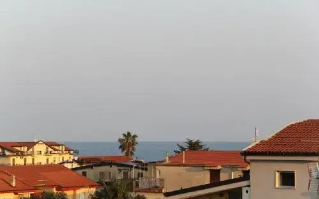 La Dea DellAbbondanza