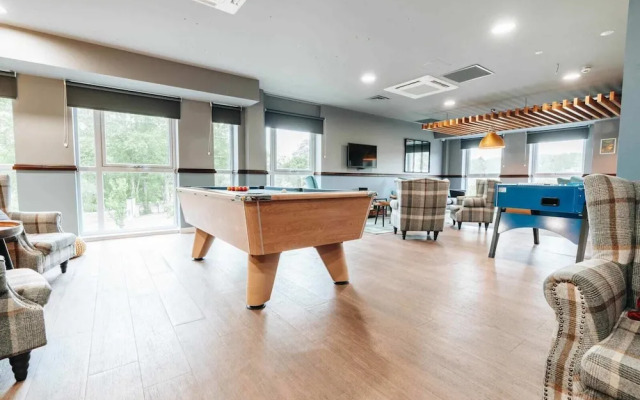 Caledon Court