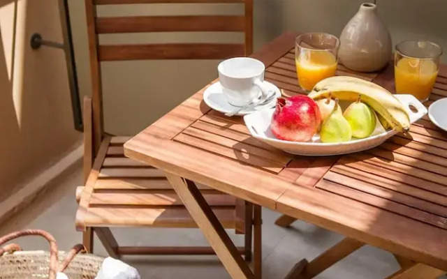 Thallos the Boutique