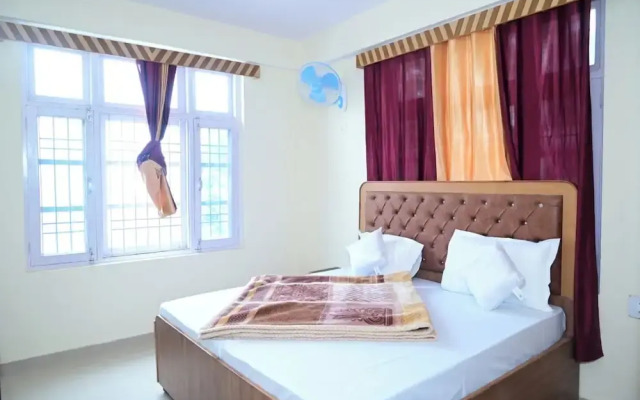 Goroomgo Krishna BNB Guest House Shimla