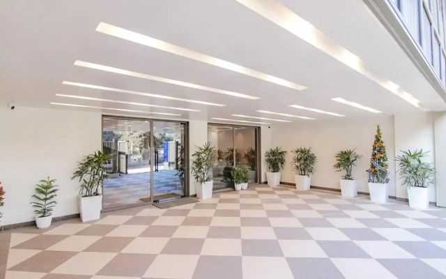 Saltstayz Select – Unitech Cyber Park