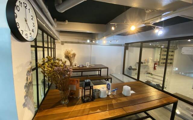 Gate 2Hostel