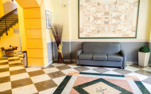 Hotel Columbia
