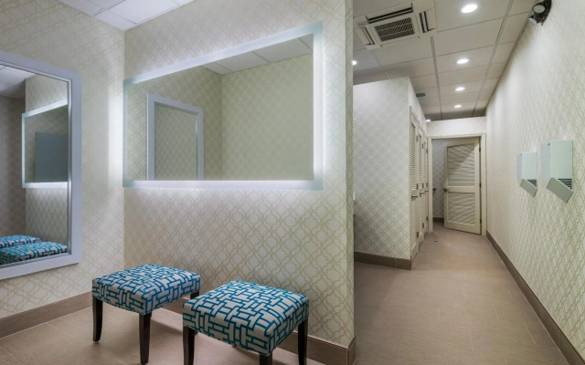 The Kenilworth Hotel - Newark Airport West