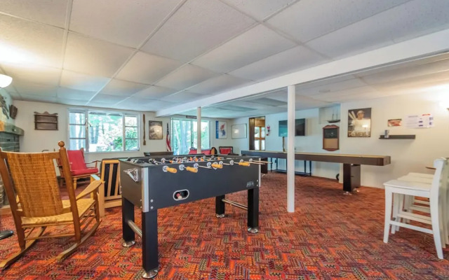 Just Around the Dilly