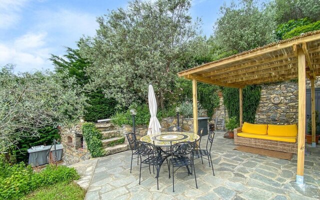 Stunning Home in Pieve Ligure With 2 Bedrooms, Wifi and Private Swimming Pool
