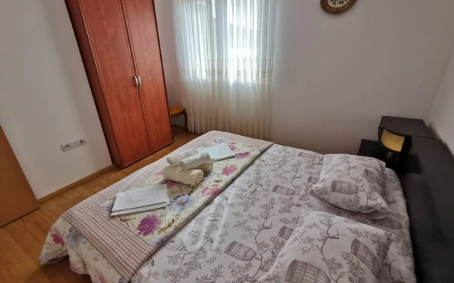 Srđan - 10 m From the Beach - A3