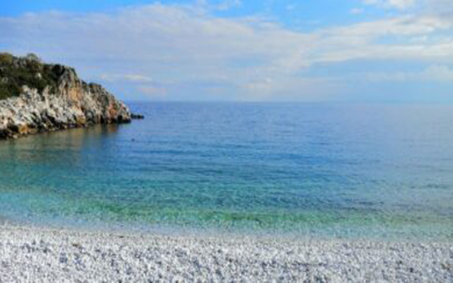 Lalloudes Seaside Accommodation