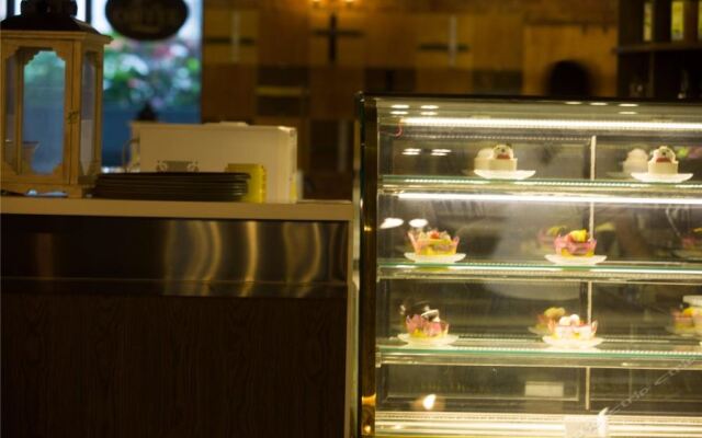 James Joyce Coffetel (Chengdu Jianshe Road Dongjiao Jiyi Square)