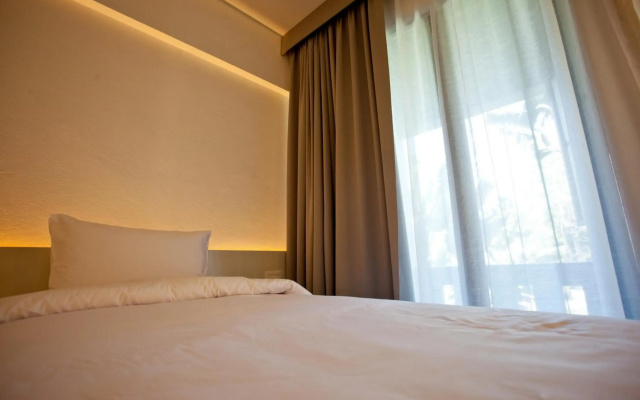 BED Phrasingh Hotel - Adults Only