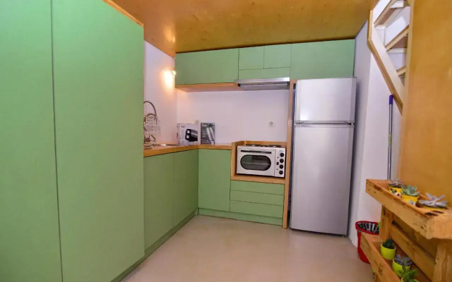 Athens cozy Studio 4 min walk to the Acropolis hil