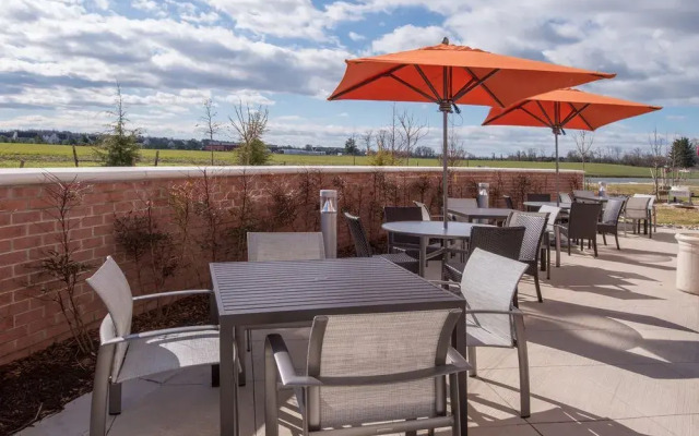 Fairfield Inn & Suites Easton