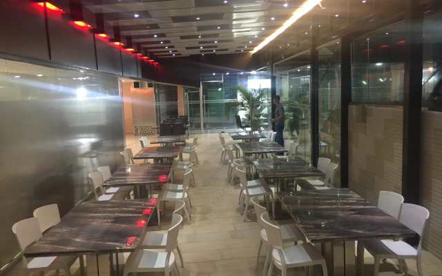 Grand International Hotel