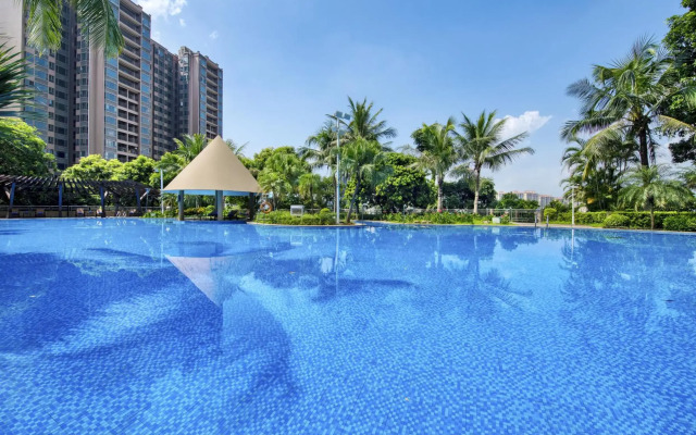 Royal Garden Hotel