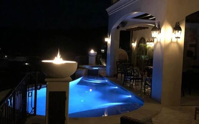 Casa De Noche Five Bedroom Villa