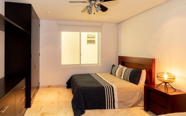 Elements Garden House 22 2 Bedroom Condo by RedAwning