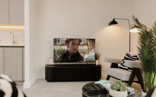 Charles Hope London Battersea