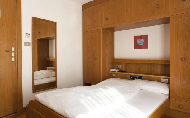 Hotel Meisules