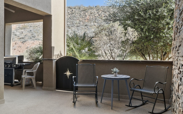 Sierra Sky Patio w/ Fireplace