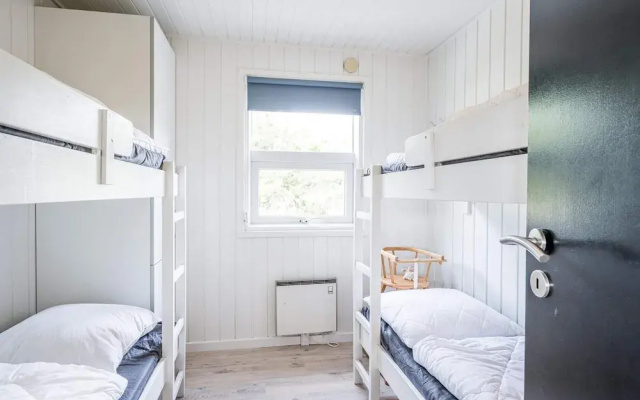 4 Star Holiday Home in Henne