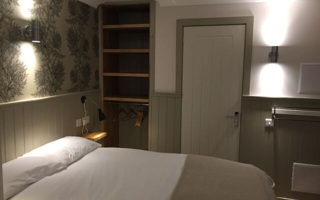 Harbour Guest House