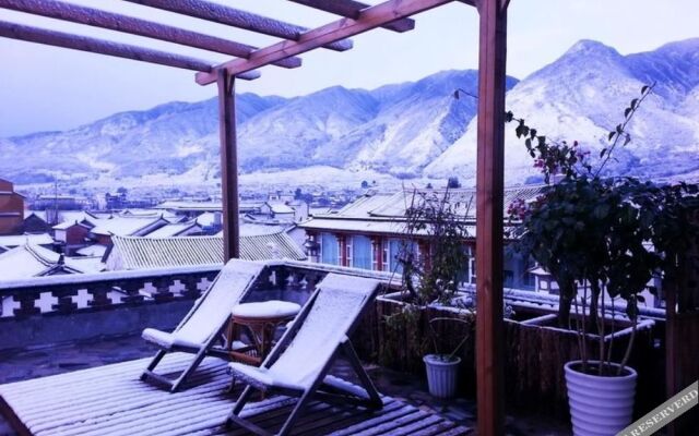 Mingyue.shineitaoyuan