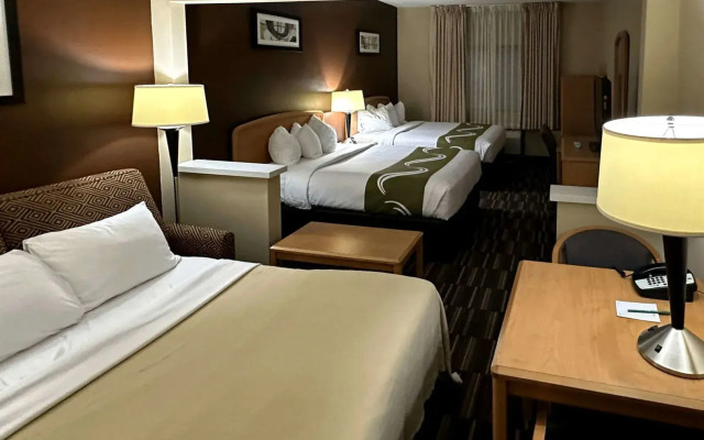 Quality Suites Near West Acres