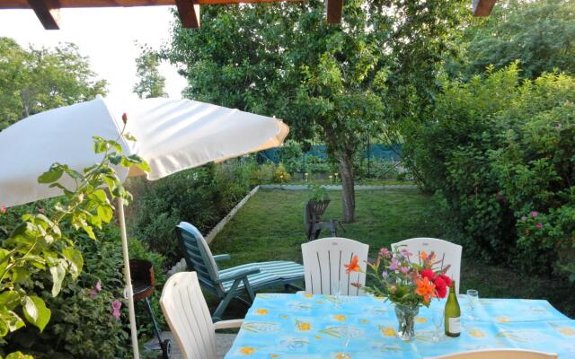 Peaceful Holiday Home in Vignol with Heated Swimming Pool
