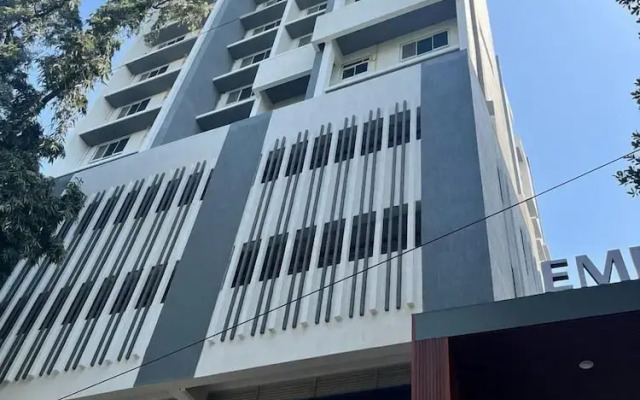 Hsquare Service Apartment Goregaon