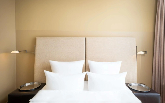 Elaya Hotel Hamburg Finkenwerder