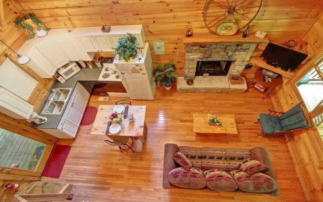 Dreamcatcher 1 Bedroom 1 Bathroom Cabin