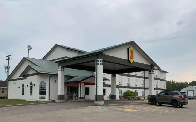 Super 8 Swan River MB