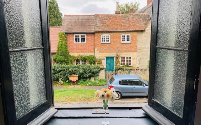 The Bat & Ball Inn