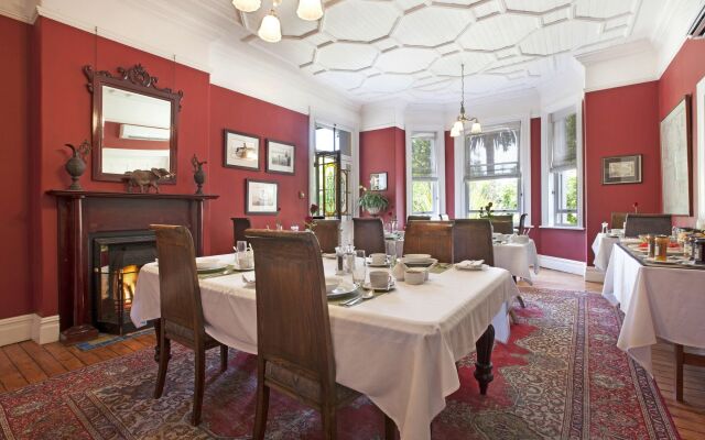 Medindi Manor