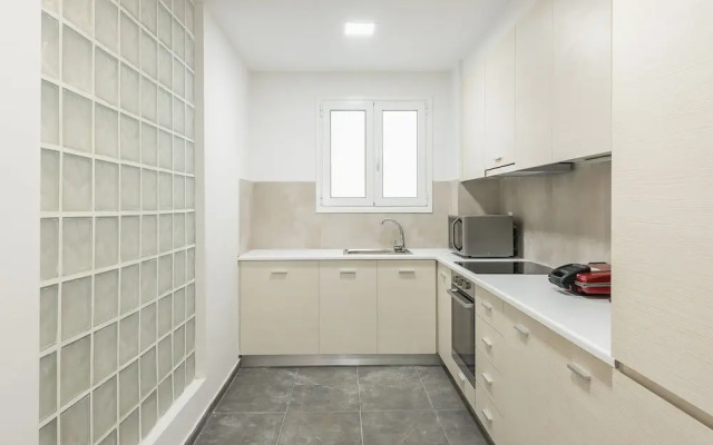 Athens Crystal Suites Apartments