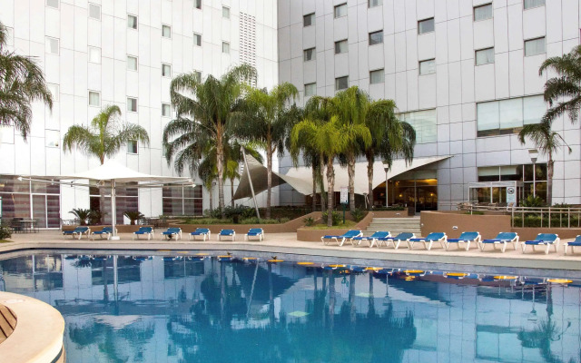 Novotel Monterrey Valle