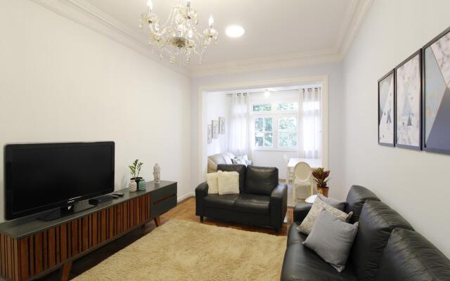 Pineapples A306 | 3 bedroom beach next Z2