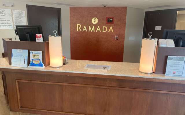 Ramada by Wyndham Minneapolis Golden Valley