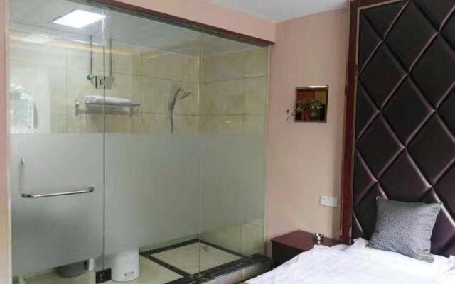 Jinhe Hotel