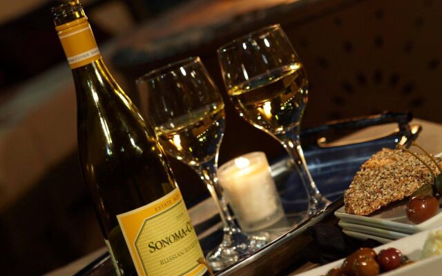 Renaissance Boulder FlatIron Hotel