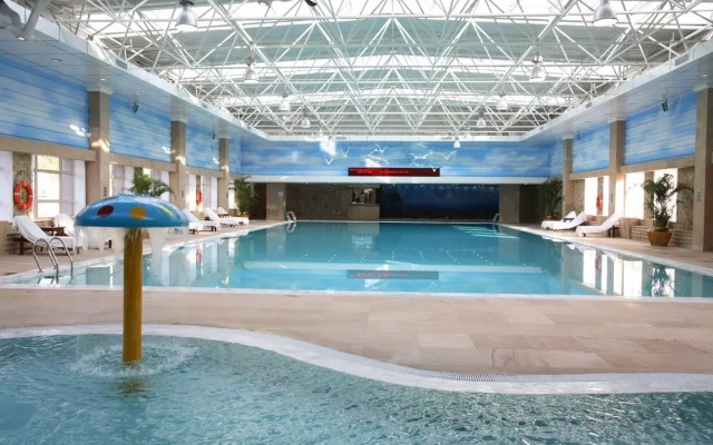 Grand Cypress Teda Dalian