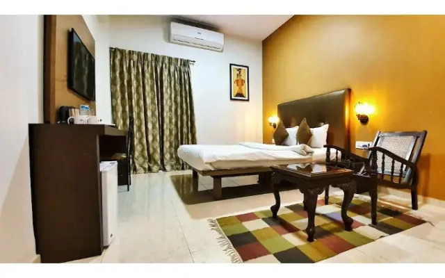 Vimal Holidays Resort