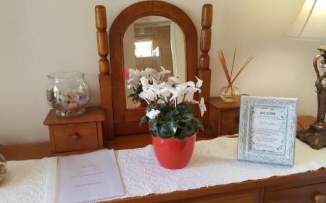 Papillon Guest Suite