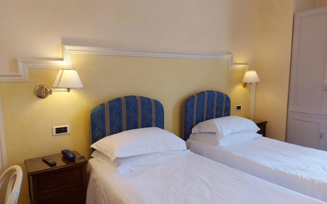 Phi Hotel Canalgrande