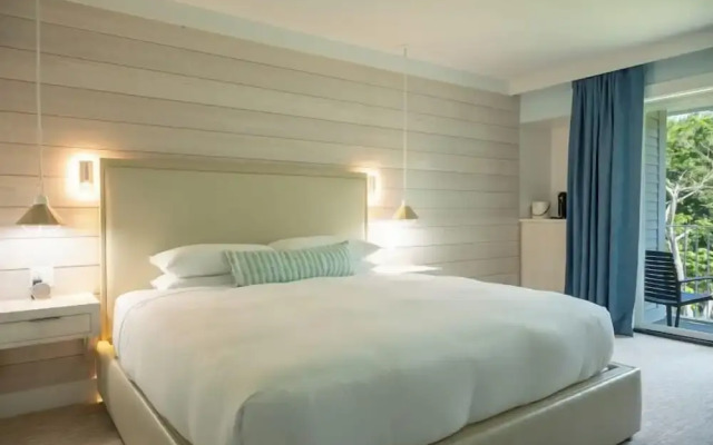 The Colony Hotel