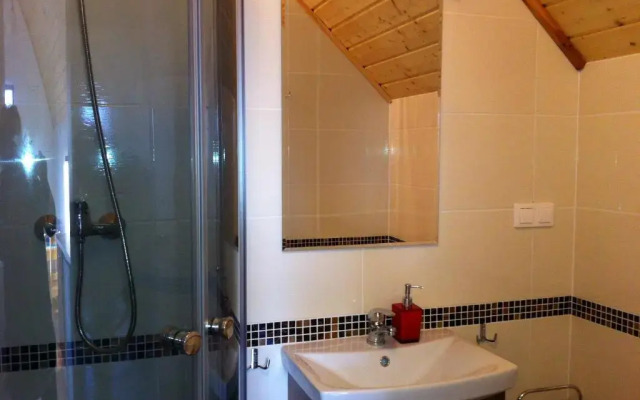 Domki letniskowe,apartamenty Wczasowa 8a