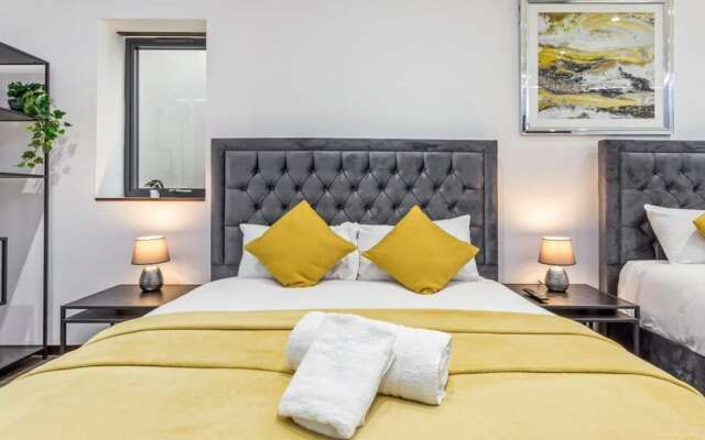 Luxury Studio Suite Near Euston Central London
