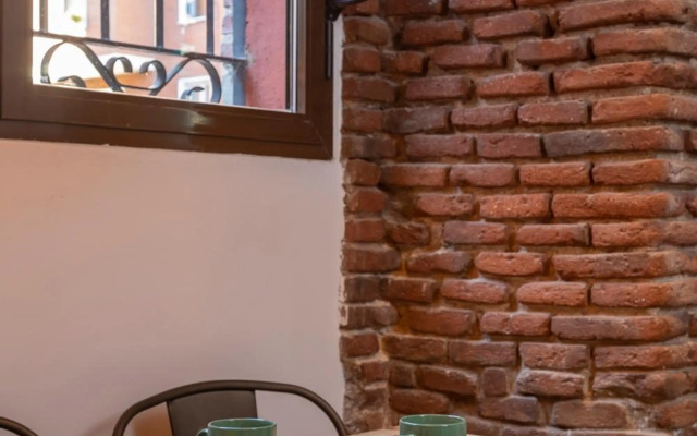 Homeabout Imperial Apartment