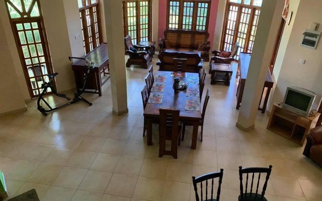 The Golden Residence